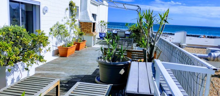Les terrasses du Front de Mer location de vacances à la semaine ou au mois avec grande terrasse sur la plage de Palavas